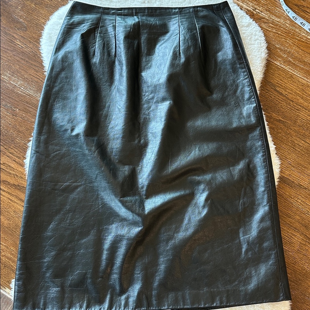 Leather skirt